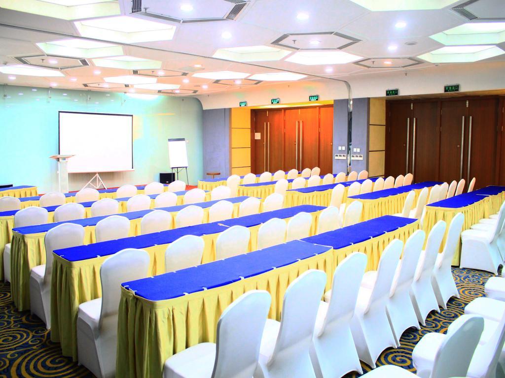 Holiday Inn Express Tianjin Binhai Buitenkant foto